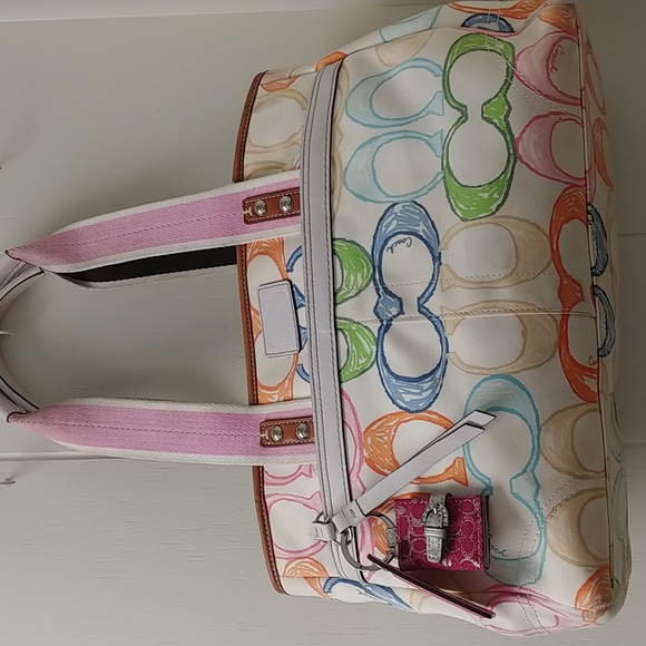 Coach Handbags - Coach Jacquard Leather Scribble Tote